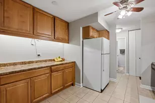 1615 E Central Rd, Arlington Heights, IL 60005 - Photo 9