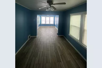 2053 W 70th Street, Chicago, IL 60636 - Photo 5