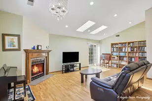 512 W Happfield Dr, Arlington Heights, IL 60004 - Photo 5