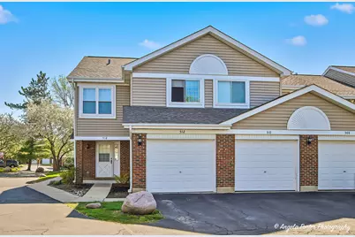 512 W Happfield Drive, Arlington Heights, IL 60004 - Photo 1