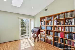 512 W Happfield Dr, Arlington Heights, IL 60004 - Photo 7