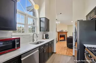 512 W Happfield Dr, Arlington Heights, IL 60004 - Photo 11