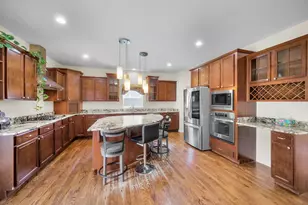 1 Duval Ct, Bolingbrook, IL 60490 - Photo 11