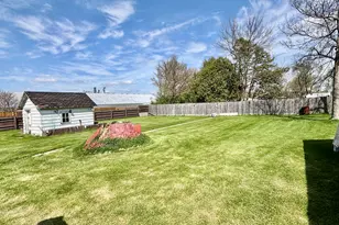 1240 S Appleton Rd, Belvidere, IL 61008 - Photo 39