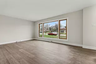 538 N Broadway Ave, Park Ridge, IL 60068 - Photo 11