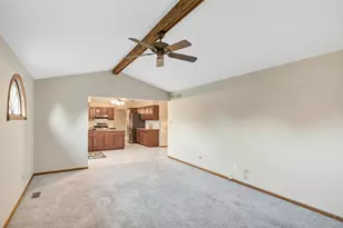 1813 Chippingham Rd, Woodridge, IL 60517 - Photo 17