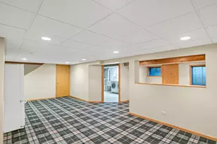 1813 Chippingham Rd, Woodridge, IL 60517 - Photo 43