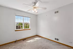 2708 W Lucia Ave, Waukegan, IL 60085 - Photo 11