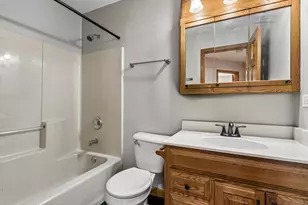 2708 W Lucia Ave, Waukegan, IL 60085 - Photo 13
