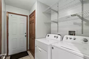 2708 W Lucia Ave, Waukegan, IL 60085 - Photo 17