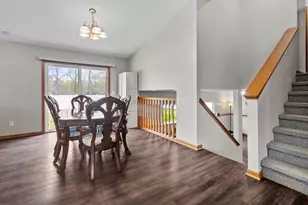2731 Clines Ford Dr, Belvidere, IL 61008 - Photo 5