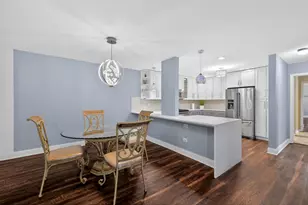 7225 W Higgins Ave, Chicago, IL 60656 - Photo 5