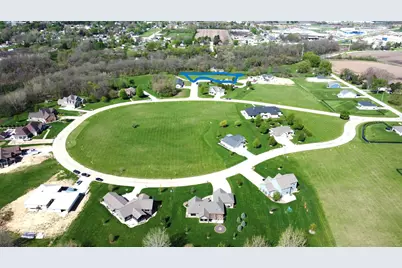 27 Cavalier Court, Lasalle, IL 61301 - Photo 3