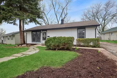 972 Osage Court, Carpentersville, IL 60110 - Photo 1