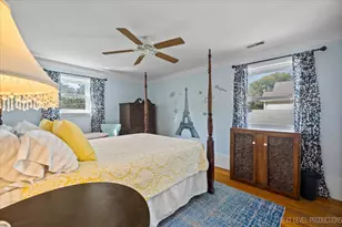 83 N Park Blvd, Glen Ellyn, IL 60137 - Photo 13