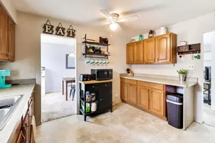 345 E View St, Lombard, IL 60148 - Photo 11