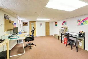 345 E View St, Lombard, IL 60148 - Photo 25