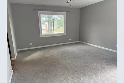 1742 Amherst Circle #1742, Glendale Heights, IL 60139 - Photo 5