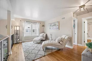 223 Shawnee Cir, Bartlett, IL 60103 - Photo 17