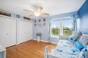 223 Shawnee Cir, Bartlett, IL 60103 - Photo 23