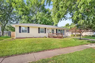 180 Kristina Dr, Bourbonnais, IL 60914 - Photo 1