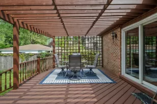 204 Parkview Rd, Riverside, IL 60546 - Photo 19