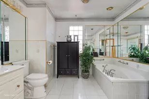 9055 S Luella Ave, Chicago, IL 60617 - Photo 15