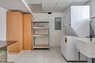 9055 S Luella Ave, Chicago, IL 60617 - Photo 25