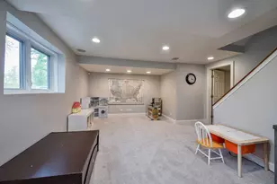 510 Thorne St, Batavia, IL 60510 - Photo 17