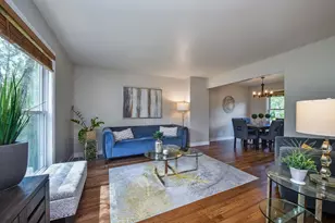 1143 Woodlake Dr, Carol Stream, IL 60188 - Photo 3