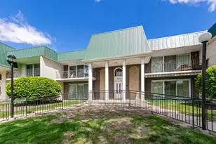 9821 S Keeler Ave, Oak Lawn, IL 60453 - Photo 1