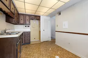 9821 S Keeler Ave, Oak Lawn, IL 60453 - Photo 11
