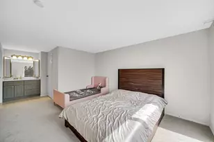 611 Kendall Ct, Schaumburg, IL 60194 - Photo 17
