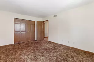 1356 Fifth St, Montgomery, IL 60538 - Photo 17