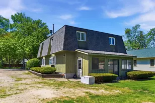 1356 Fifth St, Montgomery, IL 60538 - Photo 3