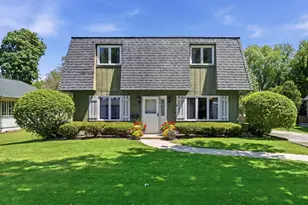 1356 Fifth St, Montgomery, IL 60538 - Photo 1