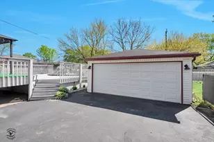 14445 Kildare Ave, Midlothian, IL 60445 - Photo 27