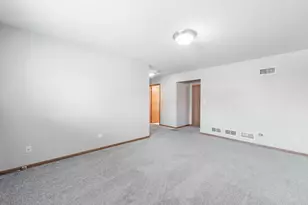 9409 Georgetown Square, Orland Park, IL 60467 - Photo 29