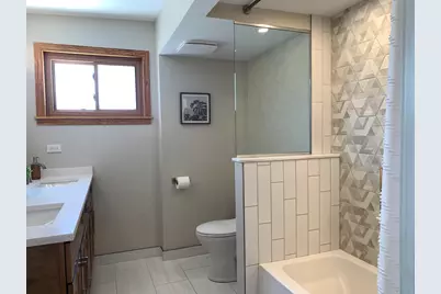 10681 Newbury Street, Westchester, IL 60154 - Photo 15