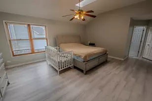 1060 Elma Ave, Elgin, IL 60120 - Photo 33