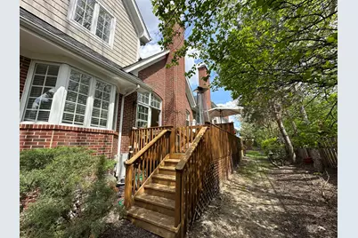 122 E Knighton Place, Elmhurst, IL 60126 - Photo 25