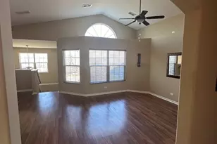1405 Hidden Grove Cir, Joliet, IL 60435 - Photo 11