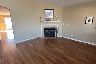 1405 Hidden Grove Cir, Joliet, IL 60435 - Photo 3