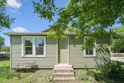 201 5th Street, Colona, IL 61241 - Photo 1