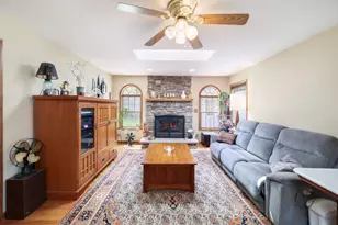 29 W Goebel Dr, Lombard, IL 60148 - Photo 11