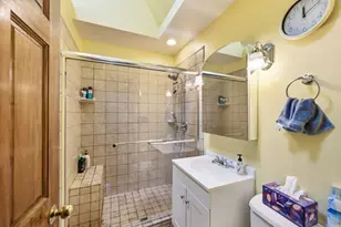 29 W Goebel Dr, Lombard, IL 60148 - Photo 17