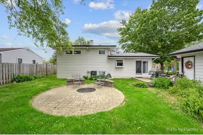 34W912 Clyde Parkway, Saint Charles, IL 60174 - Photo 23