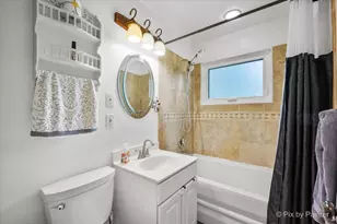 34W912 Clyde Pkwy, Saint Charles, IL 60174 - Photo 11