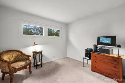34W912 Clyde Parkway, Saint Charles, IL 60174 - Photo 13
