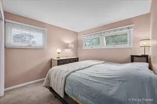 34W912 Clyde Pkwy, Saint Charles, IL 60174 - Photo 9